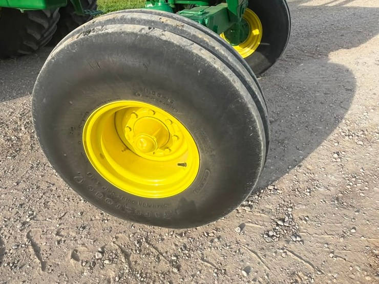 john-deere-4640-image-33