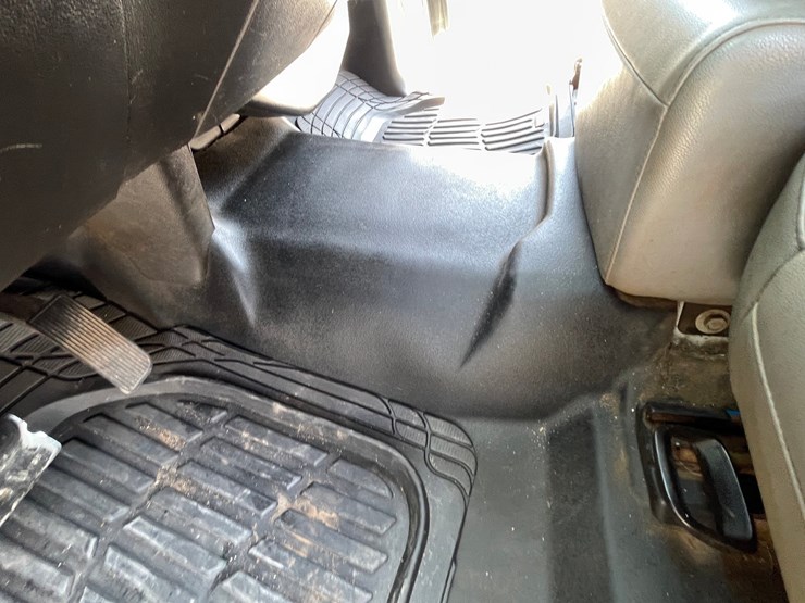 #156-•-2018-chevy-work-truck-(clean-nm-title)-image-59
