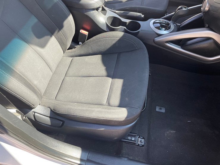 #154-•-2013-hyundai-veloster-(nm-title-in-delay)-image-69