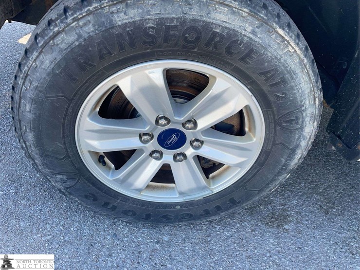2017-ford-f150-image-24
