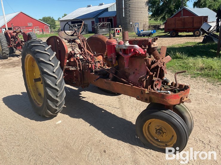 massey-ferguson-44-image-3
