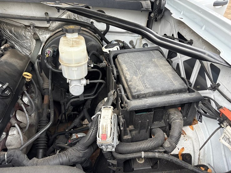 2016-gmc-1500-image-43