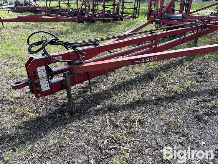 wil-rich-4400-image-10
