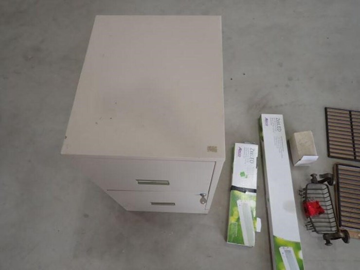 2-drawer-filing-cabinet(s)-image-6