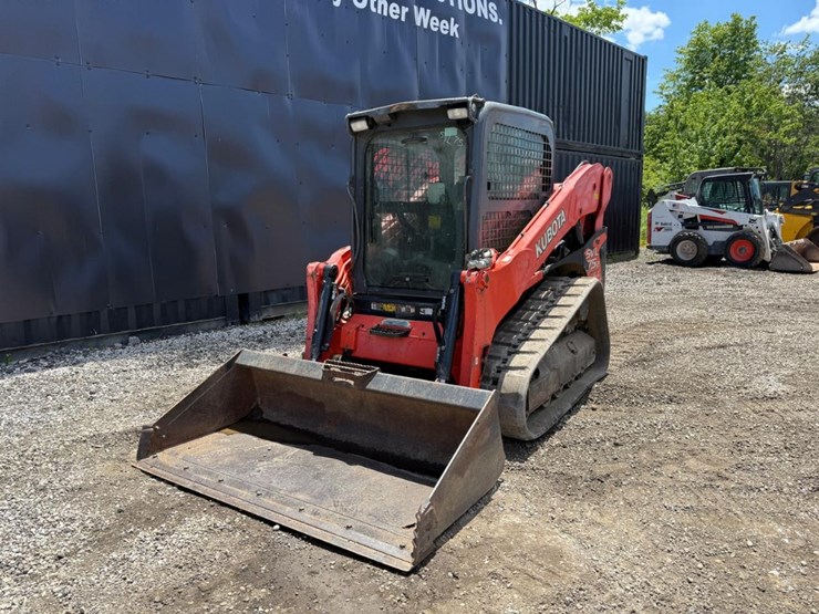 kubota-svl75-2-image-8