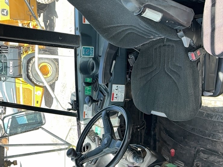 2019-terex-ta400-image-13