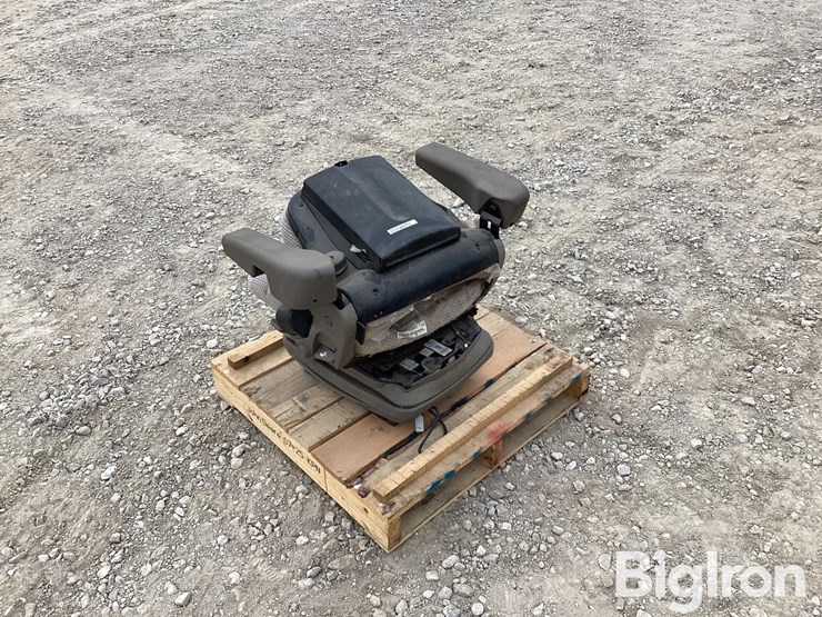 john-deere-6110m-image-3