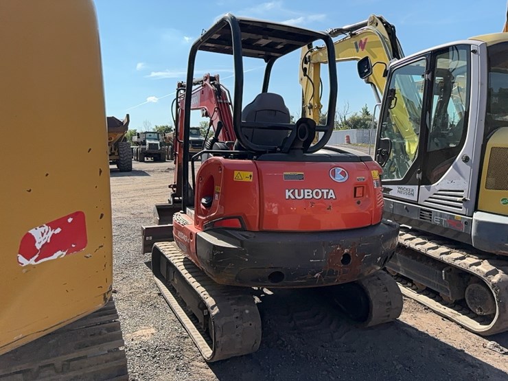 kubota-kx040-4-image-5