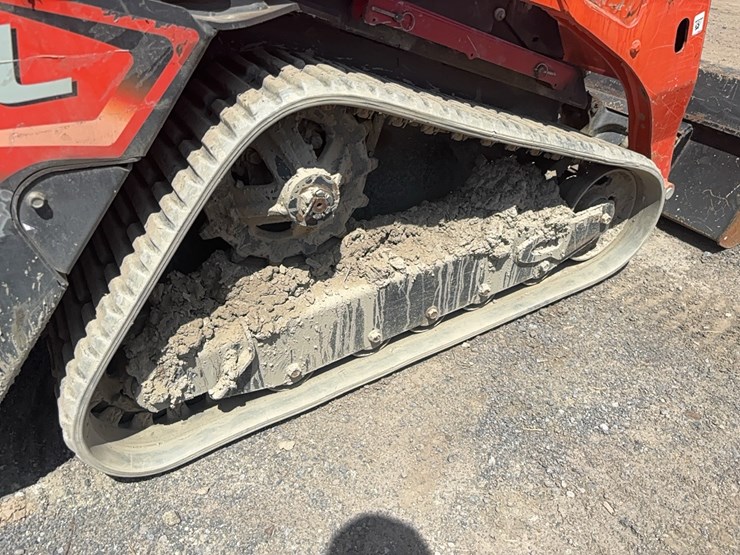 2021-kubota-scl1000-image-6