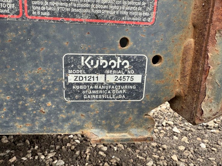 2018-kubota-zd1211-image-22