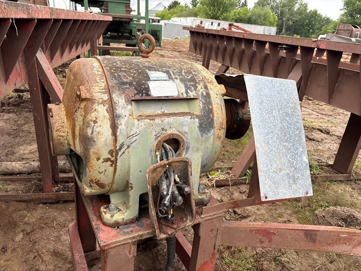 #2407-•-wood-shaving-plant-w/-40hp-motor-image-16