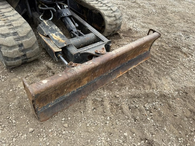 2020-kubota-kx040-4-image-9