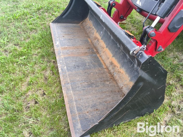 2018-case-ih-maxxum-125-image-15