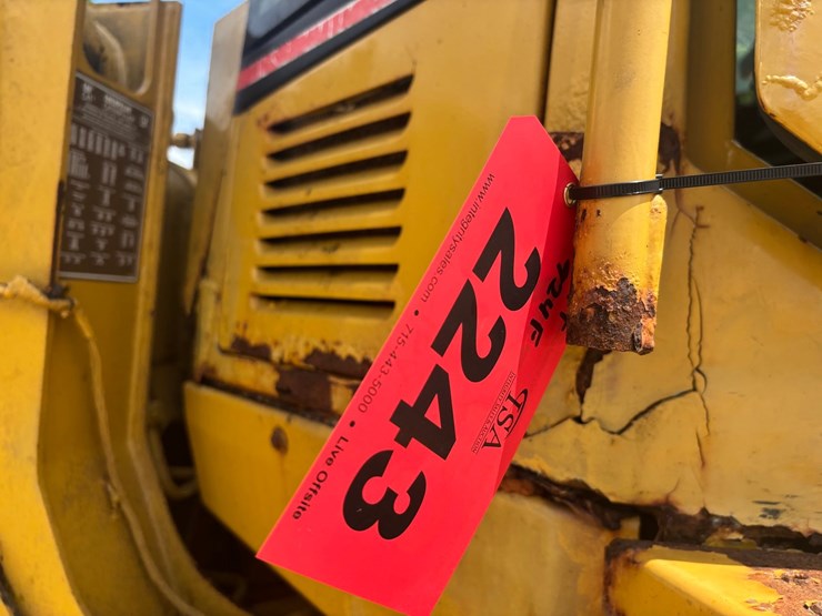 caterpillar-924f-image-93