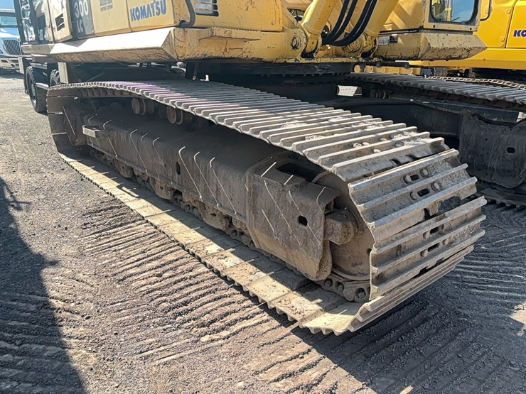 komatsu-pc300-lc-image-11