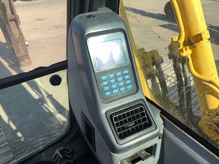 komatsu-pc300-lc-image-22