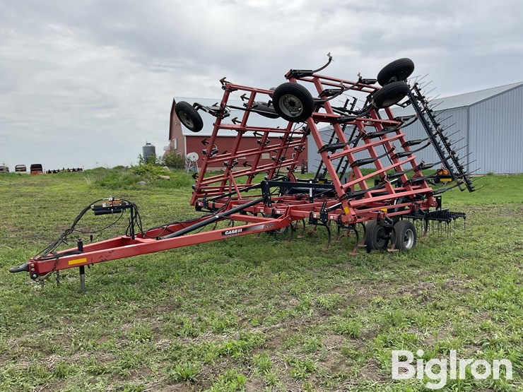 case-ih-200-image-1