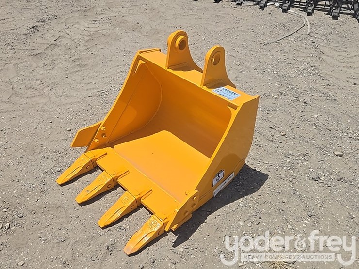 2026-caterpillar-305-image-1