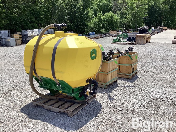 john-deere-420-image-11