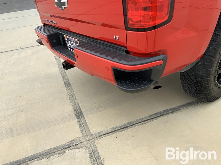 2018-chevrolet-silverado-1500-image-16