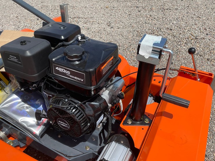 #1304-•-lawn-mower-image-15