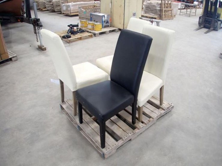 qty-of-(4)-dining-room-chairs-image-3