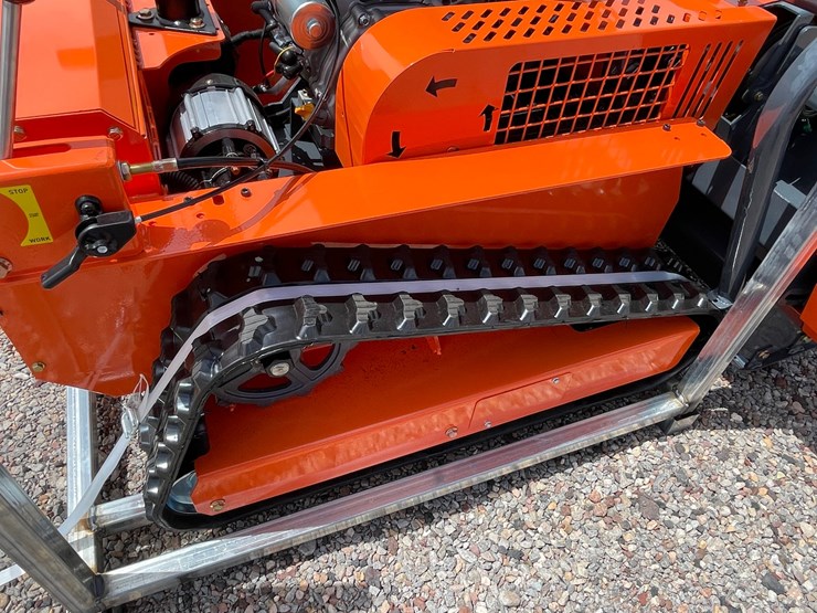 #1303-•-lawn-mower-image-8