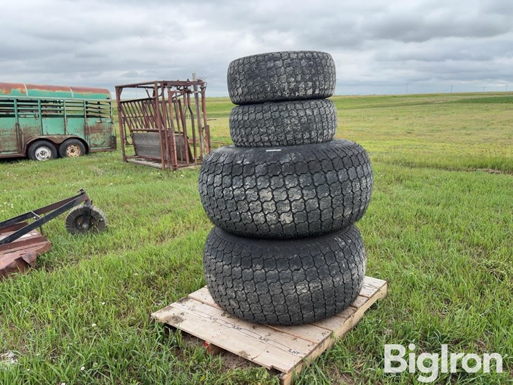 galaxy-turf-tractor-tires-&-rims-image-1