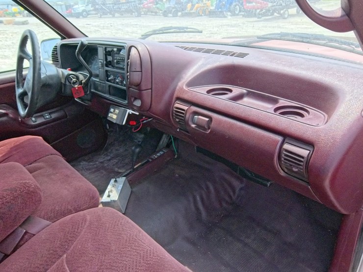 #1090-•-1995-gmc-brush-fire-truck-image-60