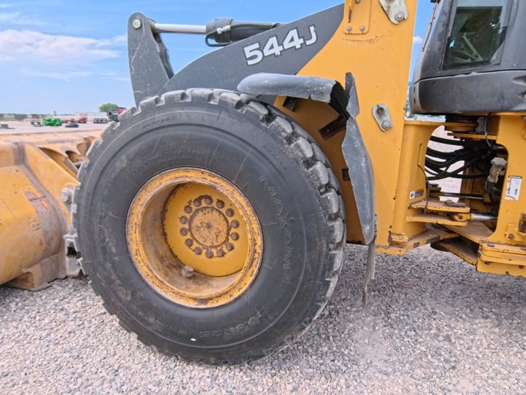 2006-deere-544j-image-28