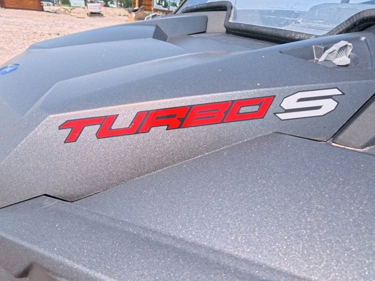 #1086-•-2019-polaris-rzr-turbo-s-image-14