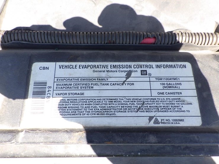 1996-chevrolet-3500-image-27
