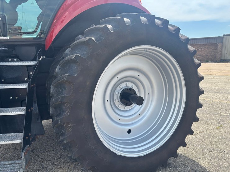 #2244-•-2021-case-magnum-280-tractor-image-13