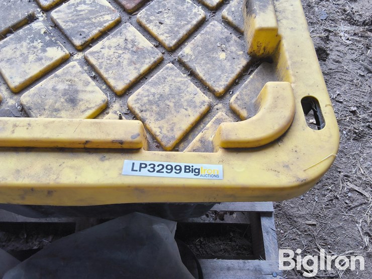 case-misc-planter-parts-image-13