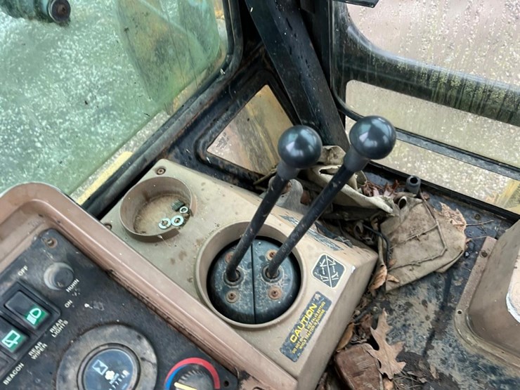 john-deere-310d-image-29