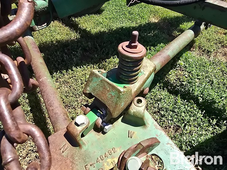 john-deere-450-image-15