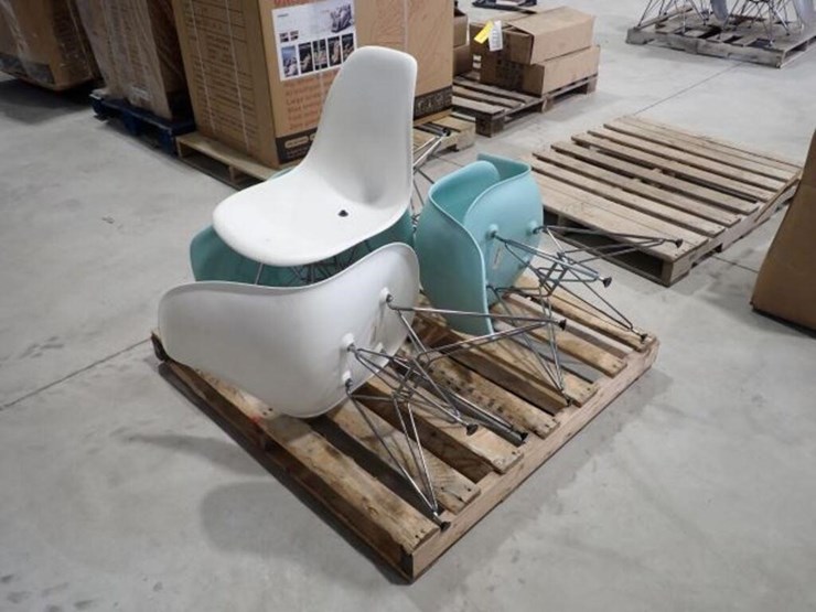 qty-of-(5)-chairs-image-4