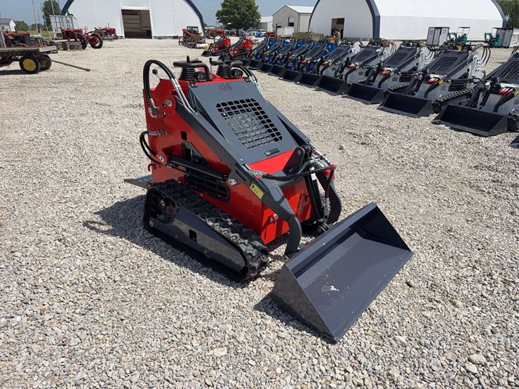 2026-zjg-zj-380-tracked-mini-skid-steer-loader-image-8