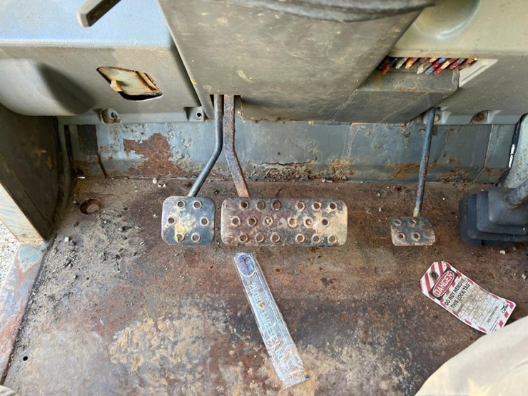 jcb-506b-image-26