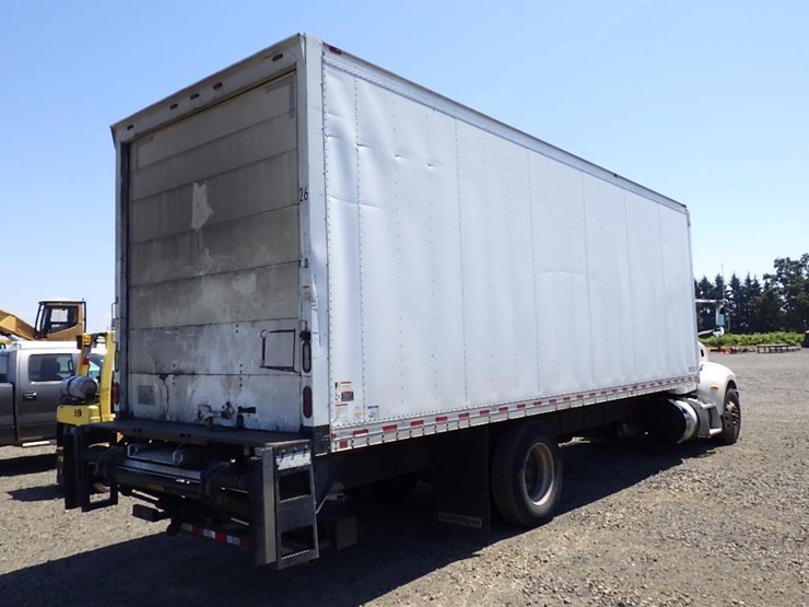 2017-peterbilt-pb337-26'-box-truck-image-5