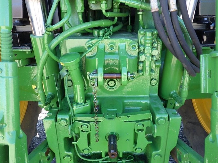 john-deere-tractor-loader-image-20