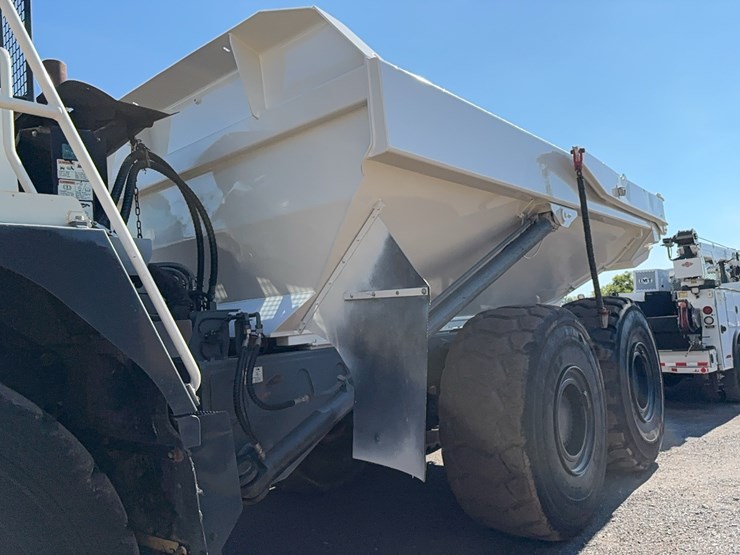 2019-terex-ta400-image-11