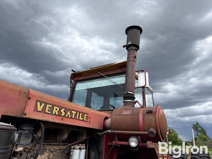 1975-versatile-850-image-12