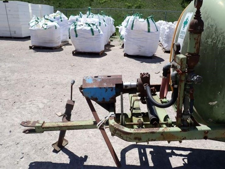 calsa-280-gal-tow-behind-sprayer-image-38