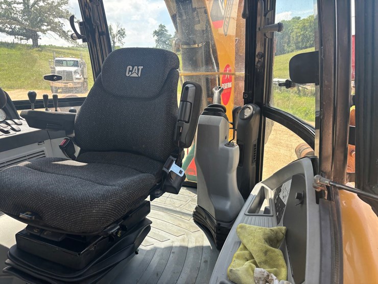 caterpillar-430e-it-image-29