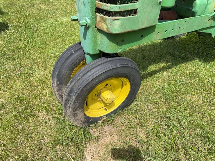 john-deere-model-b-image-5