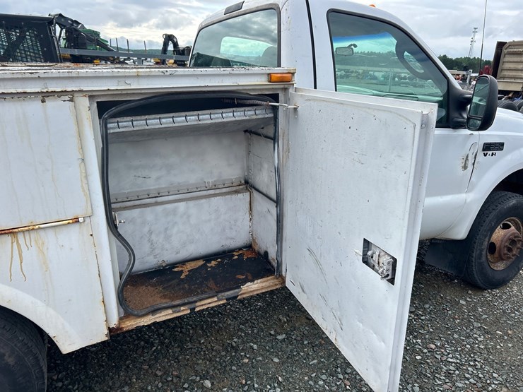 2003-ford-f350-image-18