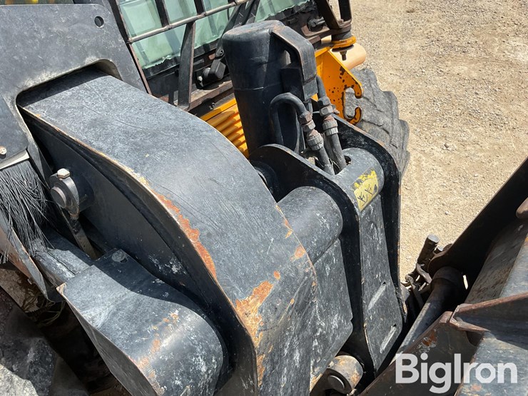 2012-jcb-520-50-image-10