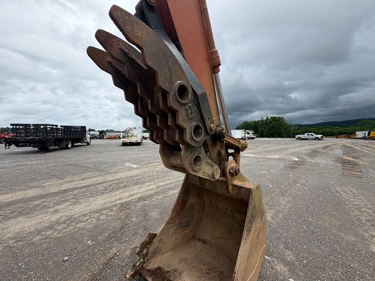 #87-•-2004-link-belt-2700-hyd-excavator-image-16