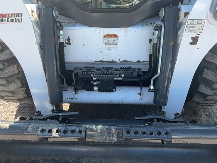 2021-bobcat-s740-image-10